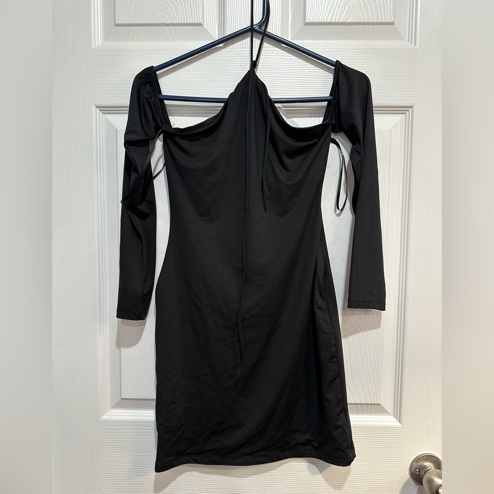 🎱Princess Polly Mini Black Long Sleeve Dress🎱
